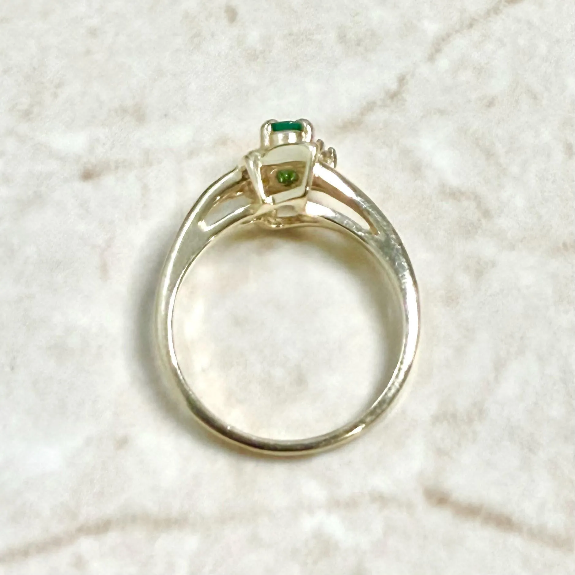 Vintage 14 Karat Yellow Gold Natural Emerald Solitaire Ring With Diamond Accent