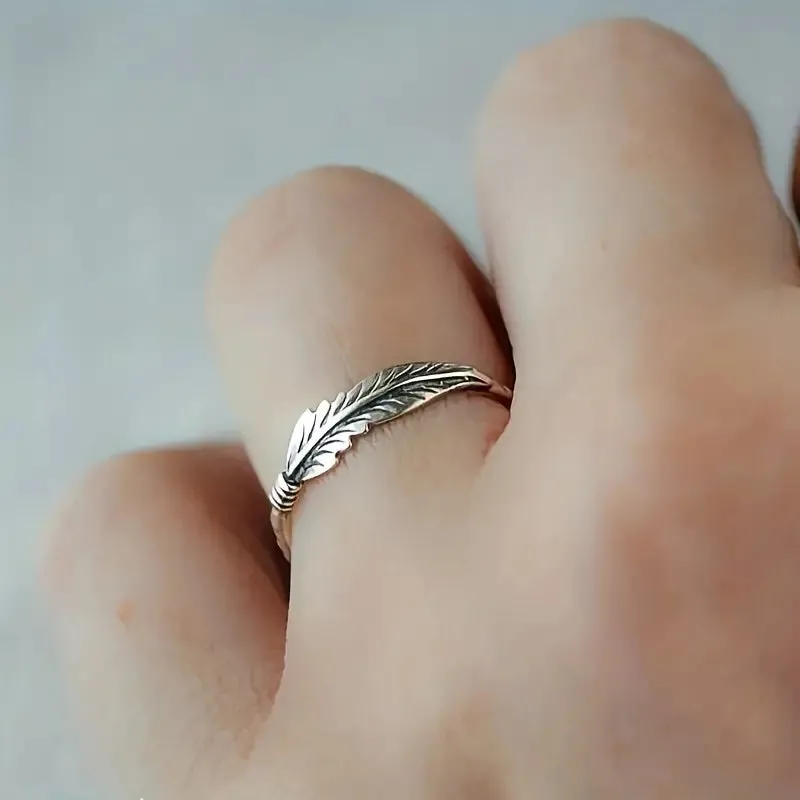 Vintage Feather Pattern Ring Men Ornament Jewelry Bridal Wedding Gift
