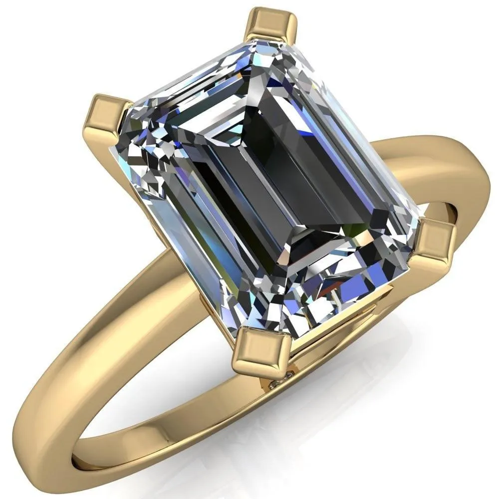 Virginie Emerald Center Stone 4 Prong Comfort Ring