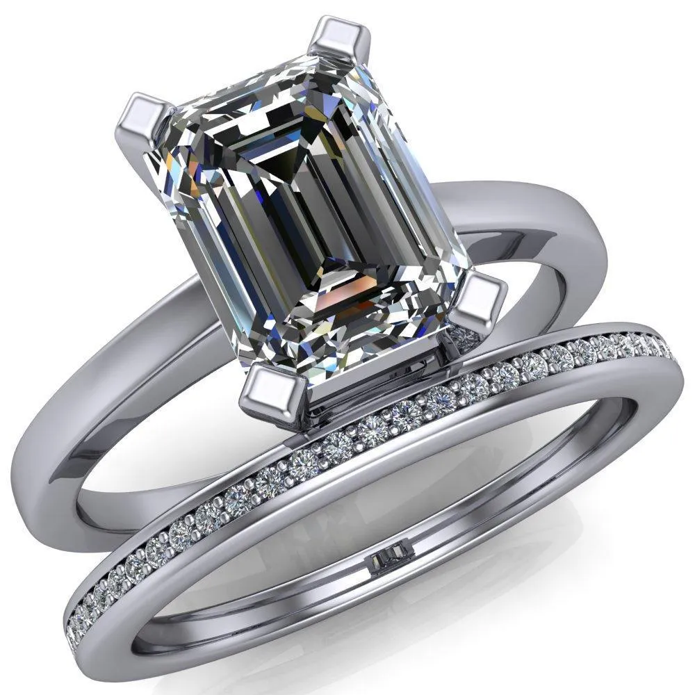 Virginie Emerald Center Stone 4 Prong Comfort Ring