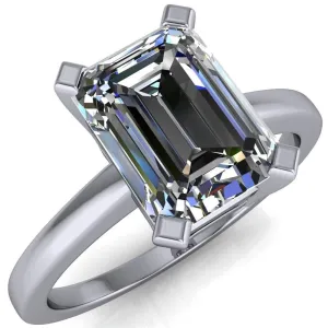 Virginie Emerald Center Stone 4 Prong Comfort Ring