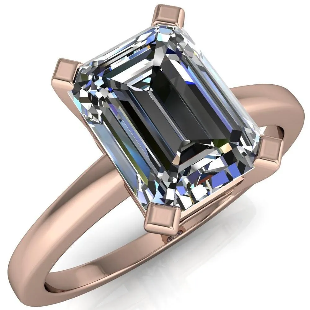 Virginie Emerald Center Stone 4 Prong Comfort Ring