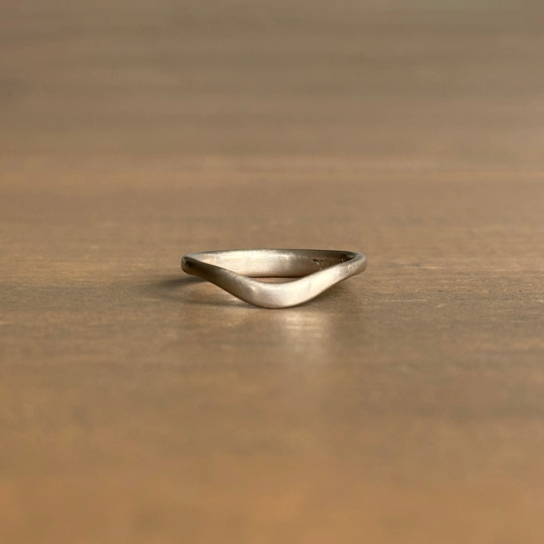 White Gold Fitted Band